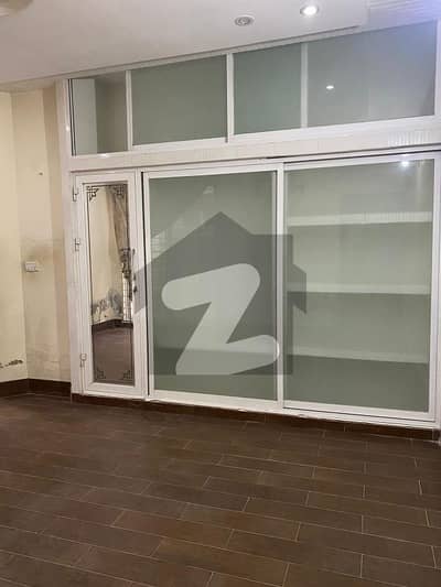 کیولری گراؤنڈ لاہور میں 3 کمروں کا 3 مرلہ بالائی پورشن 10.0 ہزار میں کرایہ پر دستیاب ہے۔