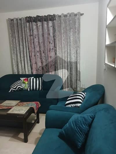 Luxury 21 Marla House for Rent Prime Gulberg III (Near CBD) video available