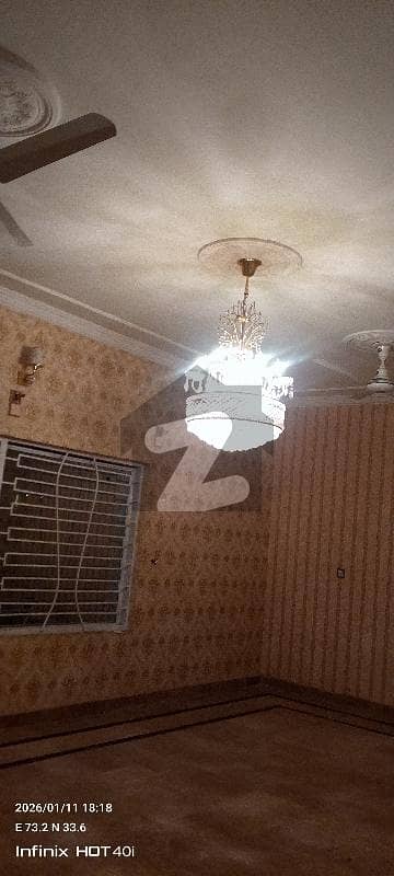 سوان گارڈن اسلام آباد میں 3 کمروں کا 1 کنال زیریں پورشن 90.0 ہزار میں کرایہ پر دستیاب ہے۔