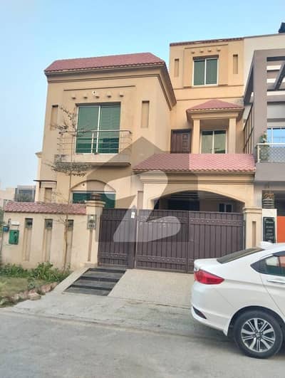 5 Marla Facing Park House For Sale In Iris Block Bahria Nasheman Lahore