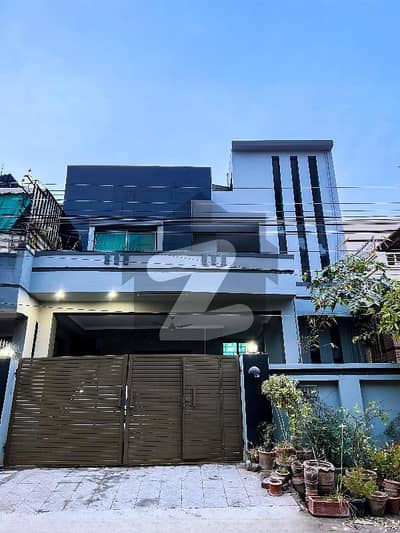 9 Marla House For Sale In New Lalazar