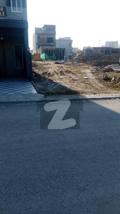 ڈی ایچ اے ڈیفینس فیز 5 ڈی ایچ اے ڈیفینس,اسلام آباد میں 5 مرلہ رہائشی پلاٹ 1.65 کروڑ میں برائے فروخت۔ ڈی ایچ اے ڈیفینس فیز 5 ڈی ایچ اے ڈیفینس,اسلام آباد میں 5 مرلہ رہائشی پلاٹ 1.65 کروڑ میں برائے فروخت۔