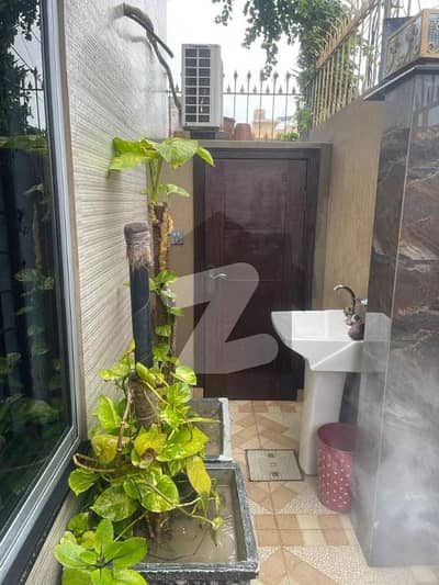 5 Marla Upper Portion Available For Rent