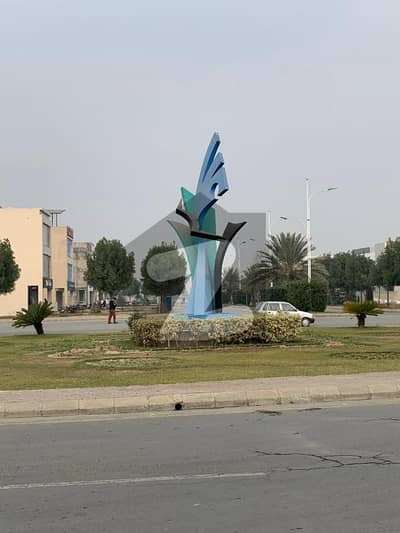 BEAUTIFUL 5 MARLA Residential Plot Is Available For Sale.