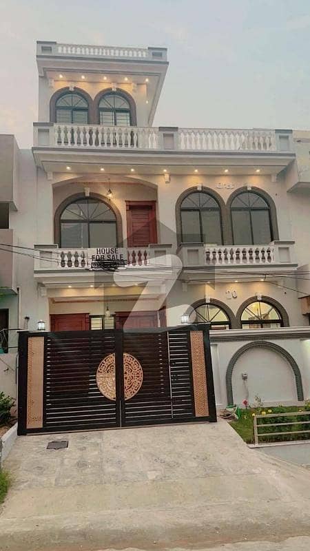 G-13 Brand New 25*40 House For Sale G-13 Brand New 25*40 House For Sale