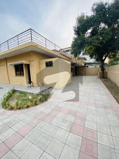 ایف ۔ 8/3 ایف ۔ 8,اسلام آباد میں 6 کمروں کا 2 کنال مکان 46.0 کروڑ میں برائے فروخت۔