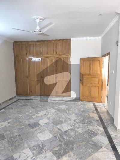 9 Bedrooms & 9 Bathrooms House Available For Sale