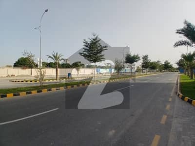 32 Marla Residential Corner Plot For Sale