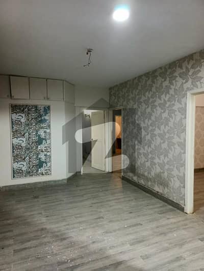 ڈی ایچ اے فیز 5 ڈی ایچ اے ڈیفینس,کراچی میں 2 کمروں کا 4 مرلہ فلیٹ 70.0 ہزار میں کرایہ پر دستیاب ہے۔ ڈی ایچ اے فیز 5 ڈی ایچ اے ڈیفینس,کراچی میں 2 کمروں کا 4 مرلہ فلیٹ 70.0 ہزار میں کرایہ پر دستیاب ہے۔