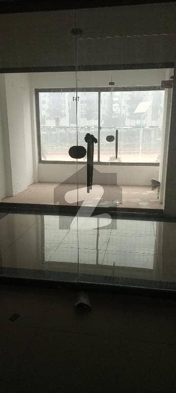 گلبرگ گرینز گلبرگ,اسلام آباد میں 1 مرلہ دفتر 25.0 ہزار میں کرایہ پر دستیاب ہے۔