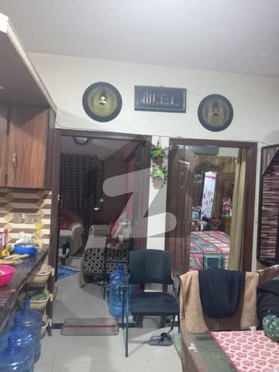 Prime Location North Nazimabad - Block F Flat Sized 1450 Square Feet For sale