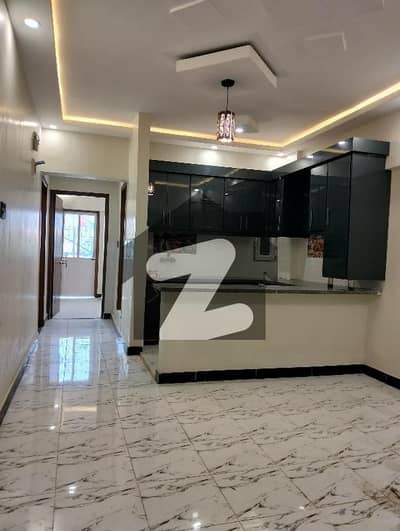 Flat 2 Bed Dd Tiled Flooring Renovated