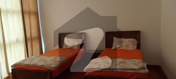 Beautiful Two Bed Plus Study Fully Furnished Wooden Floor Apartment Lake View 1970 Square Feet Rent 1300$ Per Month