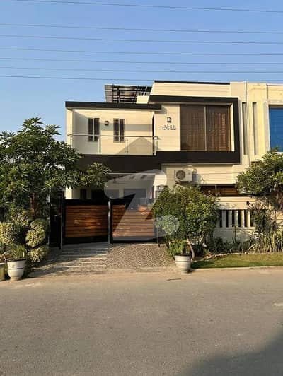 بش ایگزیکٹو ولاز ملتان میں 4 کمروں کا 5 مرلہ مکان 1.7 کروڑ میں برائے فروخت۔ بش ایگزیکٹو ولاز ملتان میں 4 کمروں کا 5 مرلہ مکان 1.7 کروڑ میں برائے فروخت۔