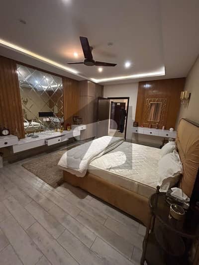 بش ایگزیکٹو ولاز ملتان میں 3 کمروں کا 5 مرلہ فلیٹ 1.0 لاکھ میں کرایہ پر دستیاب ہے۔