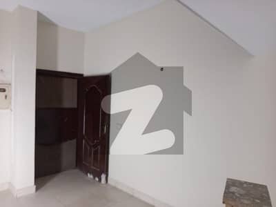 ڈی ایچ اے فیز 2 ایکسٹینشن ڈی ایچ اے ڈیفینس,کراچی میں 2 کمروں کا 4 مرلہ فلیٹ 1.25 کروڑ میں برائے فروخت۔