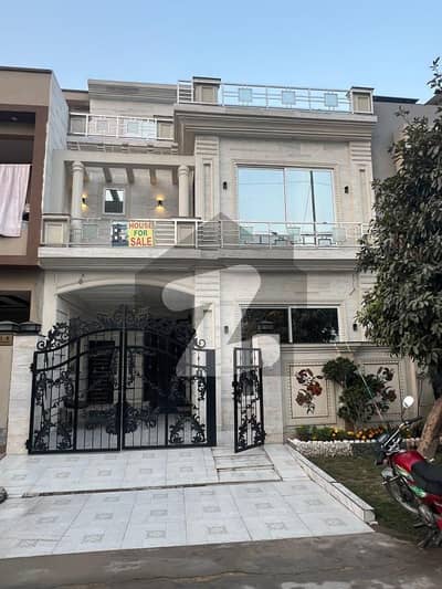 5 Marla Brand New House For Sale Direct Meeting With Owner In Parkview City Lahore