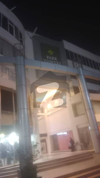 پارک ویو ٹاور کراچی میں 1 مرلہ دکان 90.0 لاکھ میں برائے فروخت۔