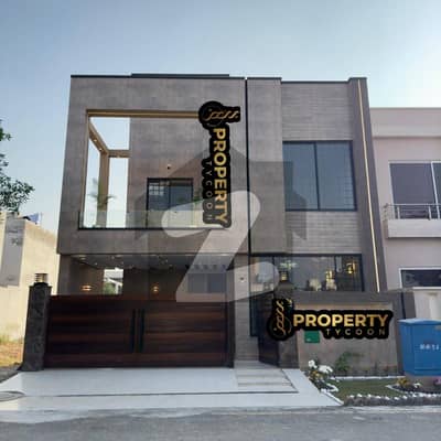 8 marla brand new aur luxury house for sale in Bahria Orchard Phase 2.