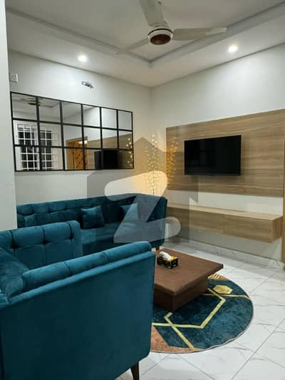 سماما سٹار مال اینڈ ریزیڈینسی گلبرگ گرینز,گلبرگ,اسلام آباد میں 1 کمرے کا 3 مرلہ فلیٹ 60.0 ہزار میں کرایہ پر دستیاب ہے۔