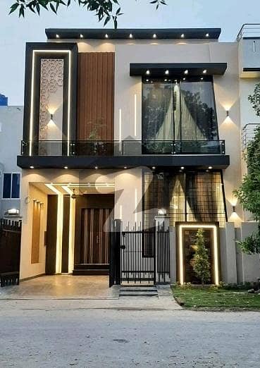 Fair-Priced On Excellent Location 5 Marla House Available In Citi Housing Society