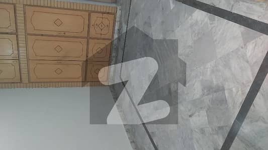 جی ۔ 11 اسلام آباد میں 6 کمروں کا 8 مرلہ مکان 2.2 لاکھ میں کرایہ پر دستیاب ہے۔