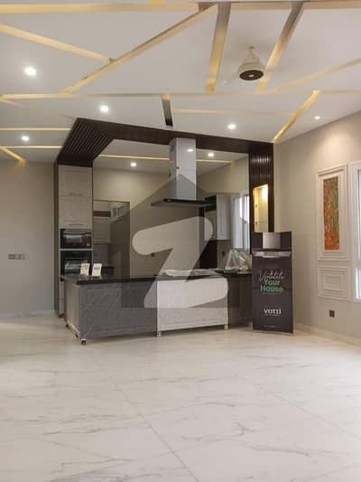 SPACIOUS | 300 SQYD | INDEPENDENT BUNGALOW FOR RENT | IN DHA PHASE 8 KARACHI