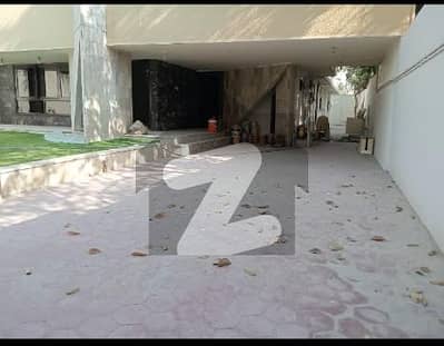 نارتھ ناظم آباد کراچی میں 5 کمروں کا 1 کنال مکان 3.25 لاکھ میں کرایہ پر دستیاب ہے۔