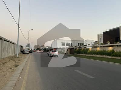 ڈی ایچ اے فیز 8 - زون ای ڈی ایچ اے فیز 8,ڈی ایچ اے ڈیفینس,کراچی میں 1 کنال رہائشی پلاٹ 5.35 کروڑ میں برائے فروخت۔