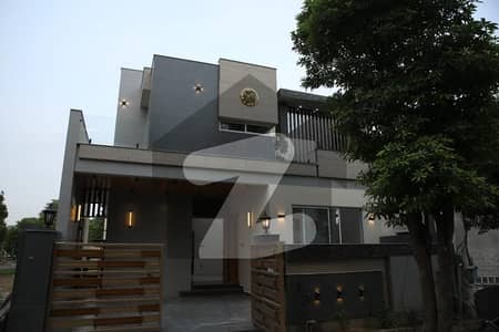 10 Marla Brand New Designer House For Sale In Wapda City Faisalabad ( Block)