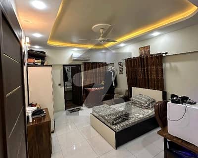 گارڈن ایسٹ جمشید ٹاؤن,کراچی میں 3 کمروں کا 6 مرلہ فلیٹ 1.3 لاکھ میں کرایہ پر دستیاب ہے۔