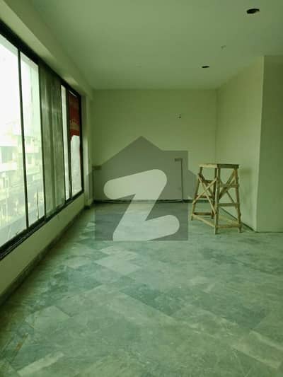 ڈی ایچ اے فیز 1 - بلاک جی فیز 1,ڈیفنس (ڈی ایچ اے),لاہور میں 7 مرلہ Studio دفتر 88.0 ہزار میں کرایہ پر دستیاب ہے۔