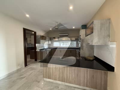 2 Kanal Fully Furnished Luxury House For Sale Defence Raya (Golf Course Facing) | 7 Bedrooms