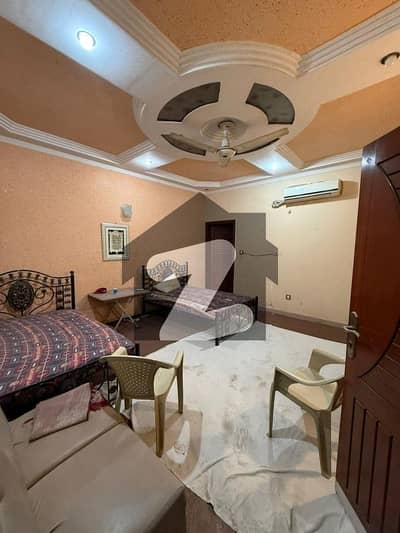 180 Square Yards House Up For Sale In Gulshan-E-Iqbal - Block 10-A