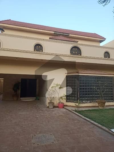 Prime Location 500 Square Yards House For rent In Beautiful DHA Phase 5