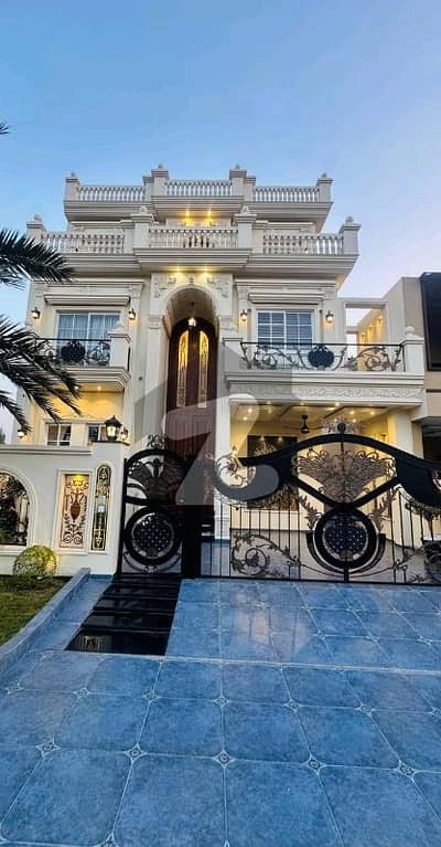 سٹی ہاؤسنگ سوسائٹی گوجرانوالہ میں 5 کمروں کا 10 مرلہ مکان 5.25 کروڑ میں برائے فروخت۔ سٹی ہاؤسنگ سوسائٹی گوجرانوالہ میں 5 کمروں کا 10 مرلہ مکان 5.25 کروڑ میں برائے فروخت۔