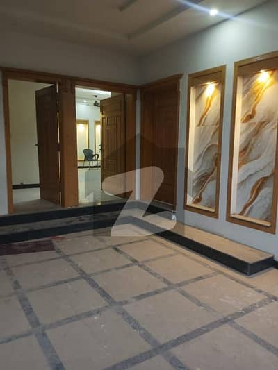 10 marla brand new house available for sale highted location