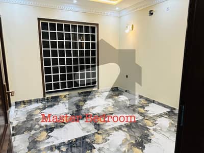 8 Marla Full House Available For Rent