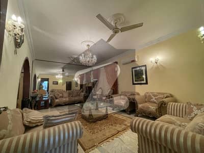 500 Yards Corner House For Sale For Investors