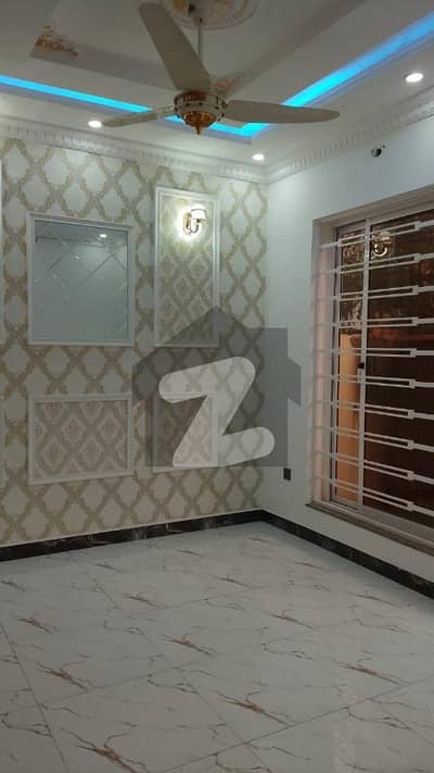 سینٹرل پارک ۔ بلاک اے1 سینٹرل پارک ہاؤسنگ سکیم,لاہور میں 3 کمروں کا 5 مرلہ مکان 2.0 کروڑ میں برائے فروخت۔ سینٹرل پارک ۔ بلاک اے1 سینٹرل پارک ہاؤسنگ سکیم,لاہور میں 3 کمروں کا 5 مرلہ مکان 2.0 کروڑ میں برائے فروخت۔