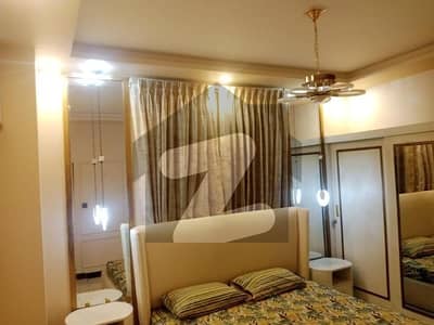 Prime Location Flat Sized 1600 Square Feet Available In Cosmopolitan Society