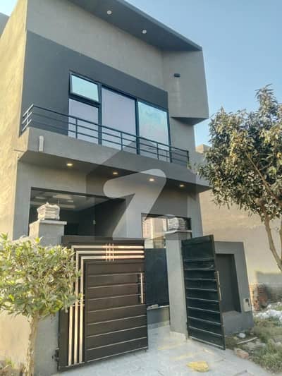 الکبیر ٹاؤن - فیز 2 الکبیر ٹاؤن,رائیونڈ روڈ,لاہور میں 4 کمروں کا 3 مرلہ مکان 1.2 کروڑ میں برائے فروخت۔