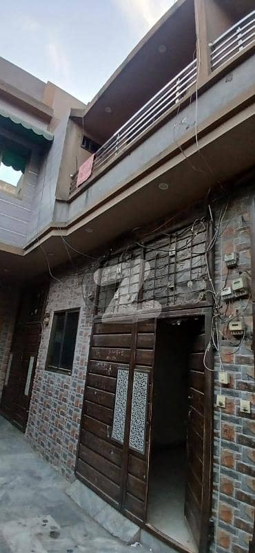 سمن آباد لاہور میں 3 کمروں کا 3 مرلہ مکان 1.65 کروڑ میں برائے فروخت۔