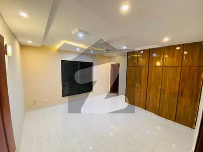 10 marla house for sale