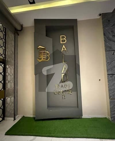 Office for sale with extra terrece 100 sq feet Office for sale with extra terrece 100 sq feet