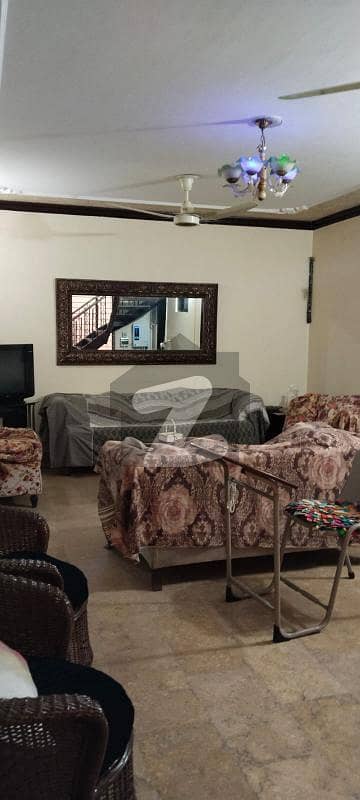 With Basement 5 Beds 10 Marla Ideal Location House for Sale in Ex Air Avenue DHA Phase 8 Lahore.