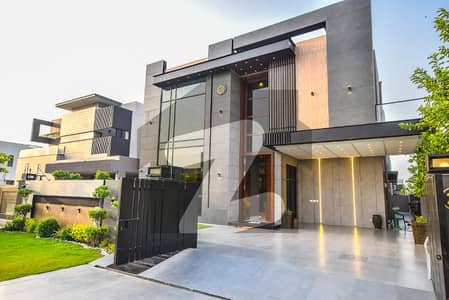1 KANAL BRAND NEW MODERN DESIGNER HOUSE FOR SALE