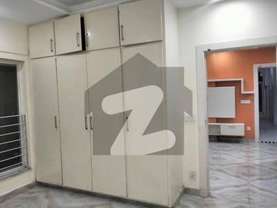 سی جنکشن کمرشل بحریہ ٹاؤن فیز 8,بحریہ ٹاؤن راولپنڈی,راولپنڈی میں 1 کمرے کا 3 مرلہ فلیٹ 24.0 ہزار میں کرایہ پر دستیاب ہے۔