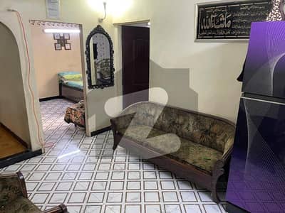 گلشنِ اقبال - بلاک 11 گلشنِ اقبال,گلشنِ اقبال ٹاؤن,کراچی میں 2 کمروں کا 3 مرلہ فلیٹ 77.0 لاکھ میں برائے فروخت۔