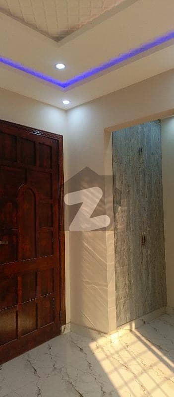 پارک ویو سٹی لاہور میں 3 کمروں کا 5 مرلہ بالائی پورشن 40.0 ہزار میں کرایہ پر دستیاب ہے۔